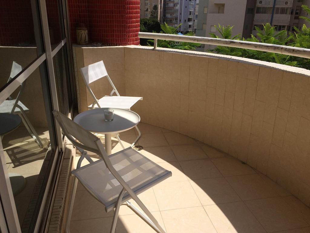 Apartment On Nitza 8A Netanya Eksteriør bilde